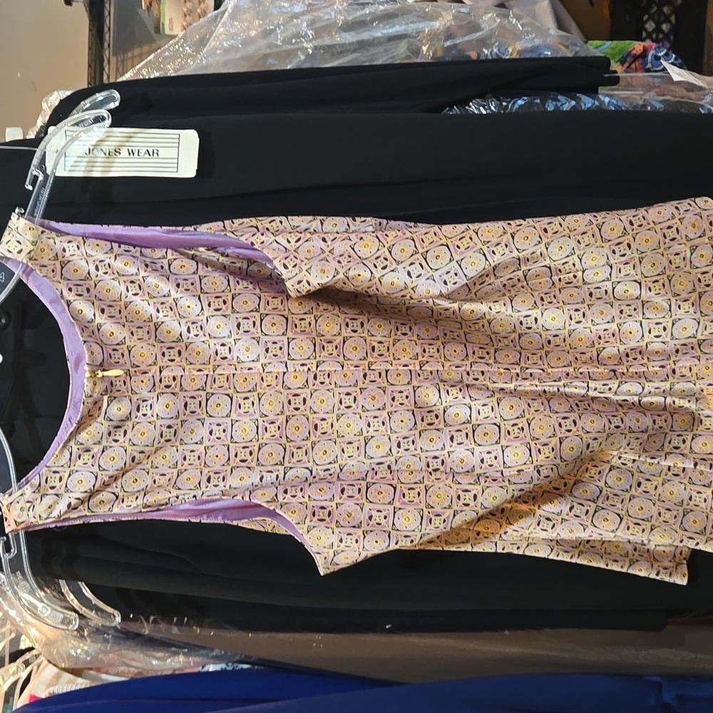 Ann Taylor Yellow & Purple  Patterned Top Sz 4 - Picture 4 of 4